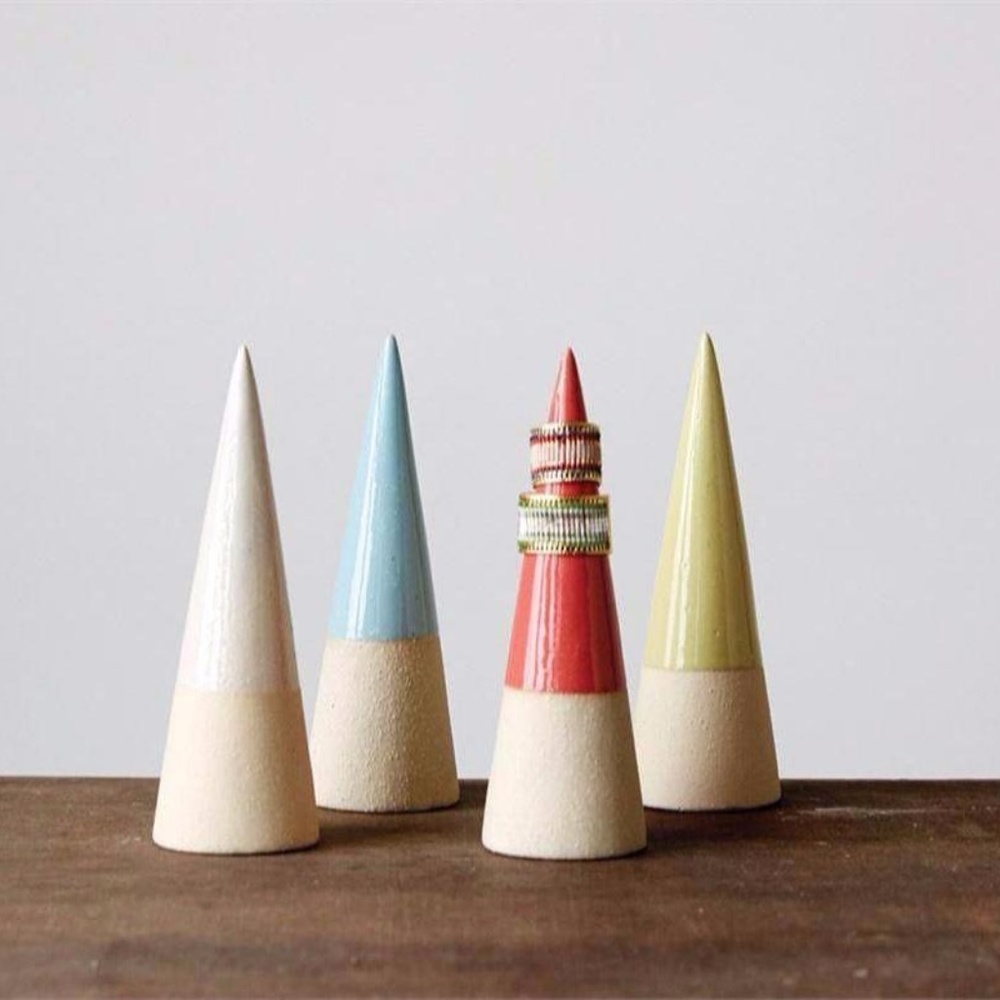 STONEWARE CONE RING HOLDER
